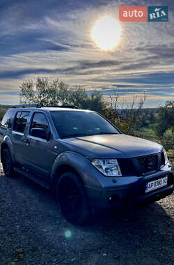 Позашляховик / Кросовер Nissan Pathfinder 2007 в Южному