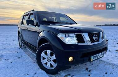 Внедорожник / Кроссовер Nissan Pathfinder 2006 в Луцке