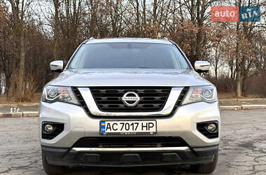 Внедорожник / Кроссовер Nissan Pathfinder 2018 в Черкассах