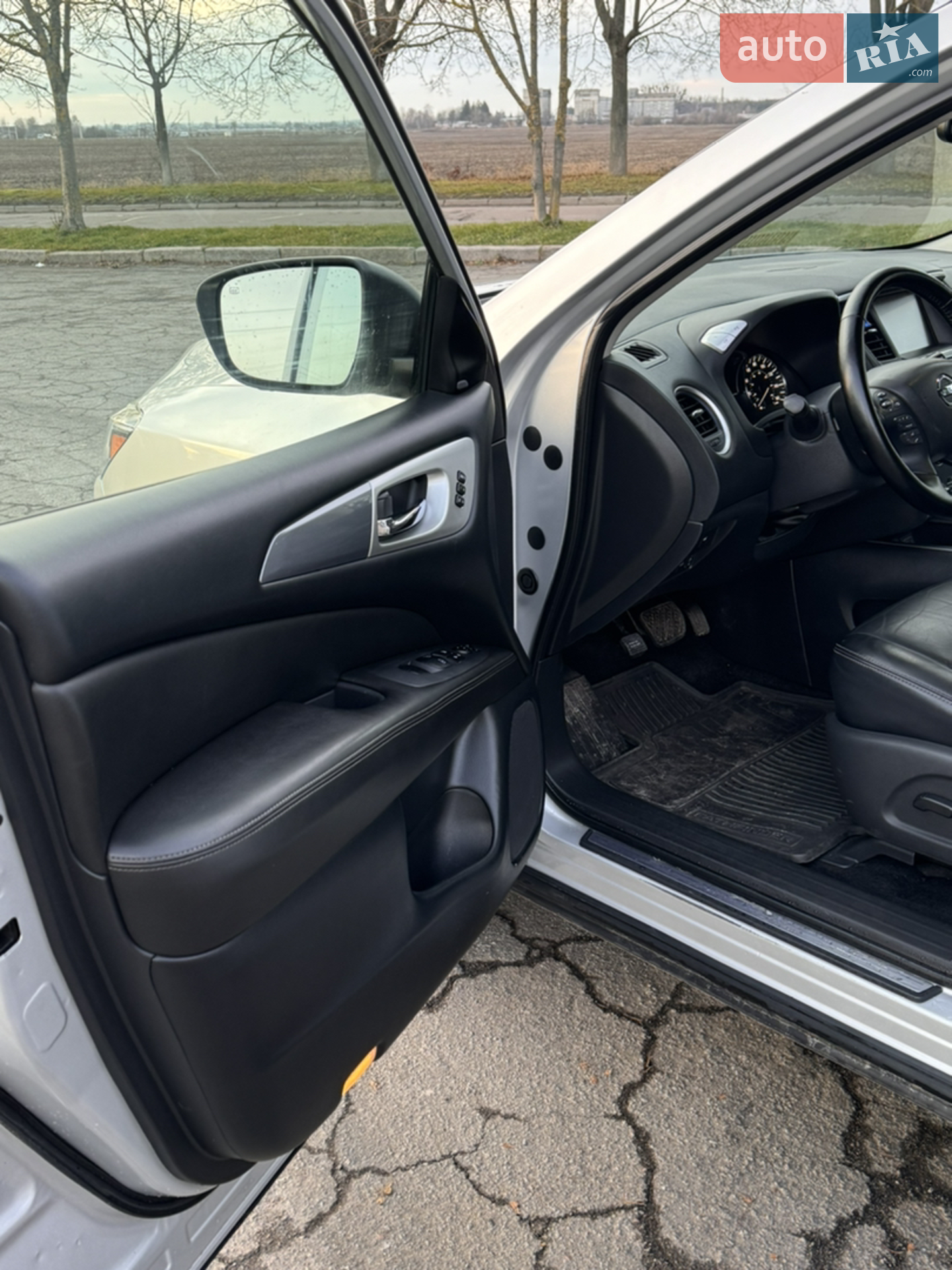 2018 Nissan Pathfinder - мініатюра 10