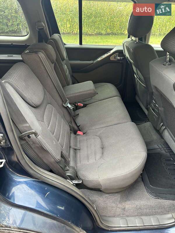 Внедорожник / Кроссовер Nissan Pathfinder 2003 в Белой Церкви