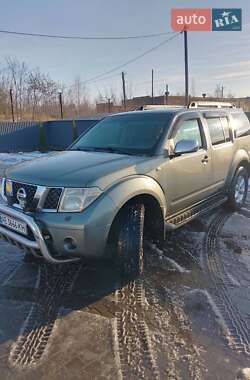 Внедорожник / Кроссовер Nissan Pathfinder 2005 в Львове