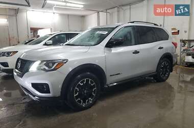 Nissan Pathfinder 2020