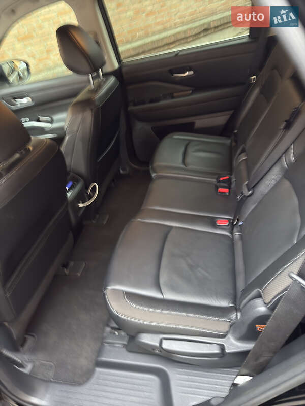 Внедорожник / Кроссовер Nissan Pathfinder 2021 в Полтаве