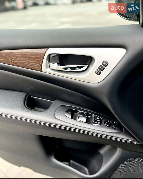 Внедорожник / Кроссовер Nissan Pathfinder 2019 в Киеве