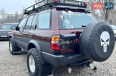 Внедорожник / Кроссовер Nissan Pathfinder 1997 в Одессе