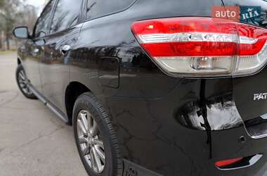 Внедорожник / Кроссовер Nissan Pathfinder 2013 в Киеве