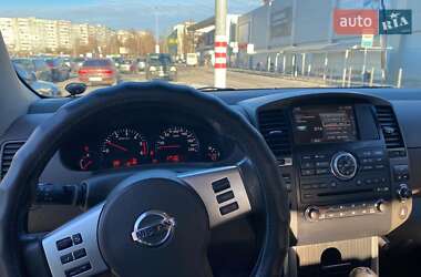 Позашляховик / Кросовер Nissan Pathfinder 2011 в 