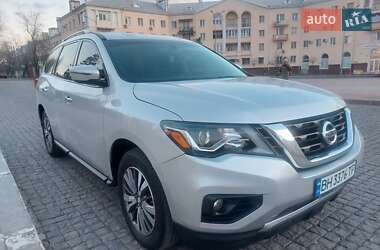 Позашляховик / Кросовер Nissan Pathfinder 2017 в Одесі