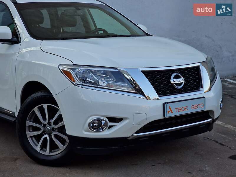 Позашляховик / Кросовер Nissan Pathfinder 2013 в Одесі