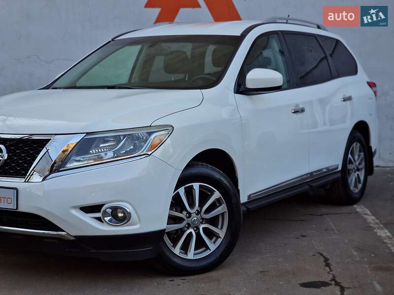 Позашляховик / Кросовер Nissan Pathfinder 2013 в Одесі