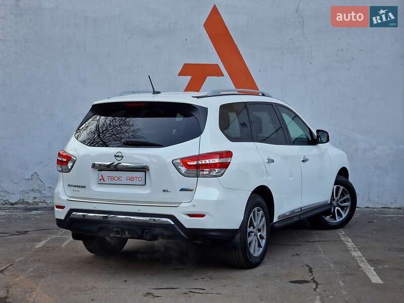 Позашляховик / Кросовер Nissan Pathfinder 2013 в Одесі