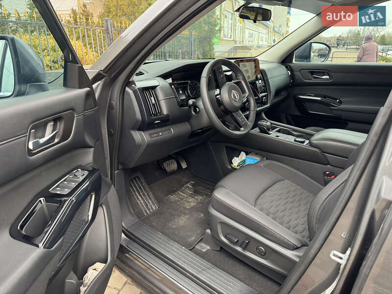 Внедорожник / Кроссовер Nissan Pathfinder 2022 в Горишних Плавнях фото 5 Внедорожник / Кроссовер Nissan Pathfinder 2022 в Горишних Плавнях