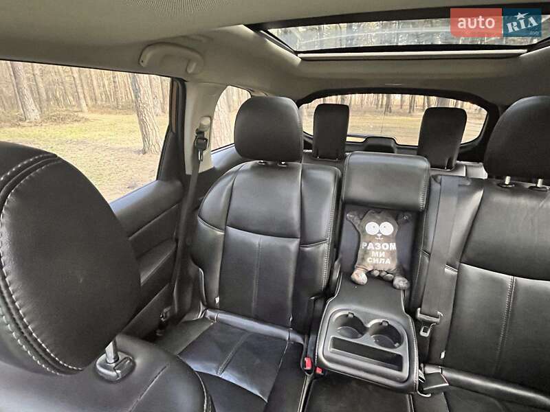 Позашляховик / Кросовер Nissan Pathfinder 2016 в Львові