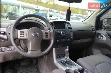Позашляховик / Кросовер Nissan Pathfinder 2012 в 