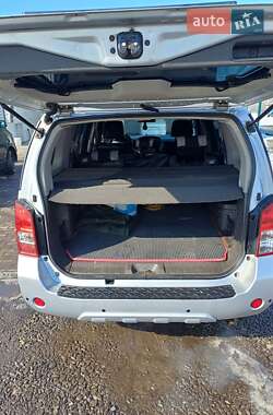 Внедорожник / Кроссовер Nissan Pathfinder 2012 в 