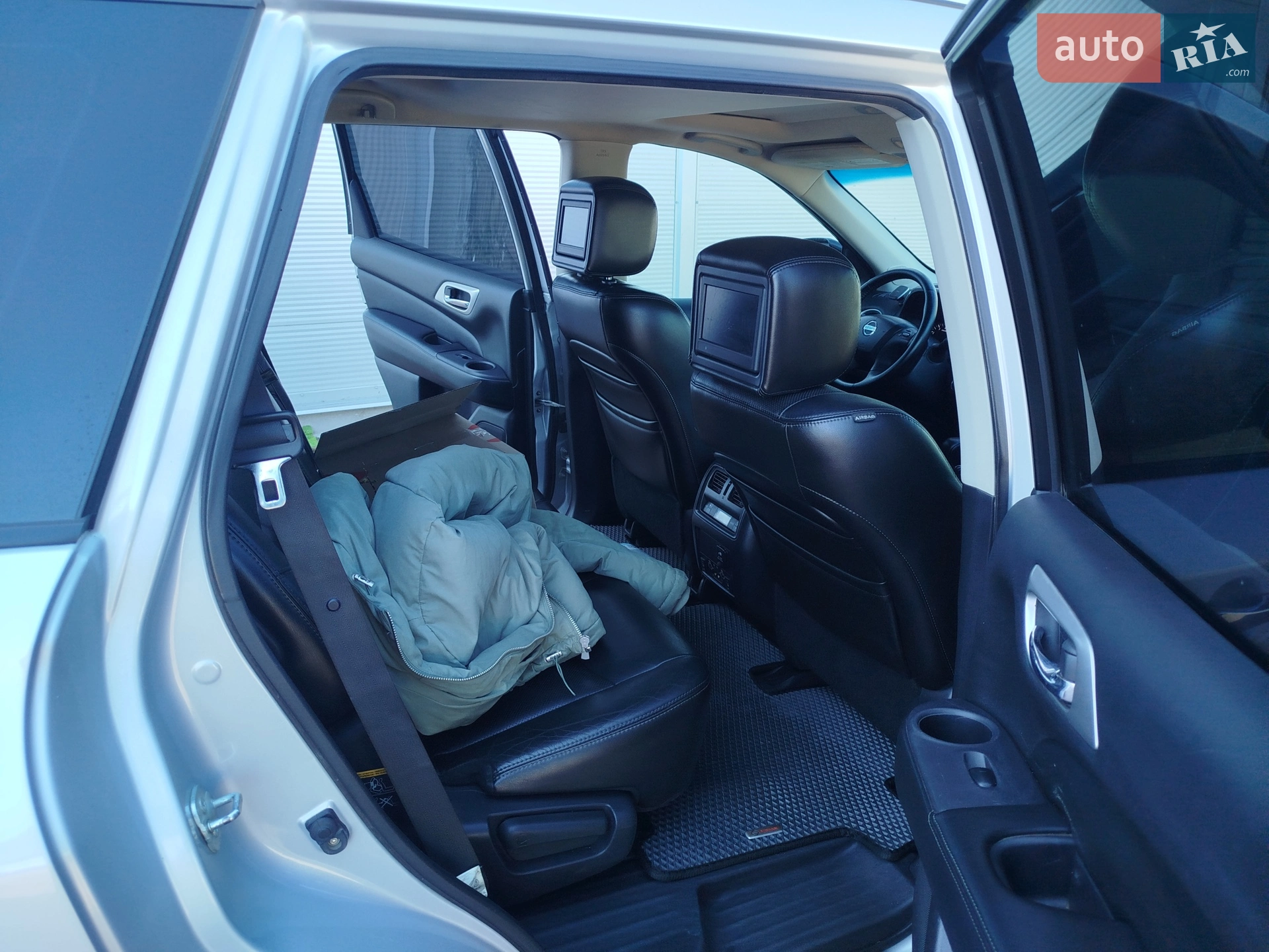 2012 Nissan Pathfinder - мініатюра 16