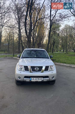 Внедорожник / Кроссовер Nissan Pathfinder 2005 в 