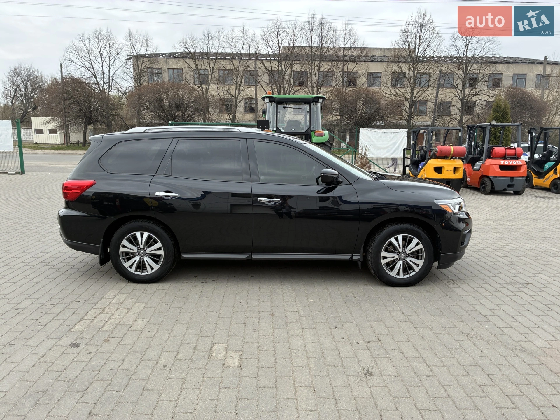 2017 Nissan Pathfinder - мініатюра 6