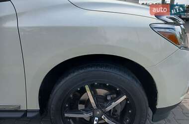 Внедорожник / Кроссовер Nissan Pathfinder 2012 в 