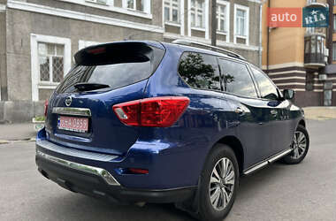 Позашляховик / Кросовер Nissan Pathfinder 2020 в 