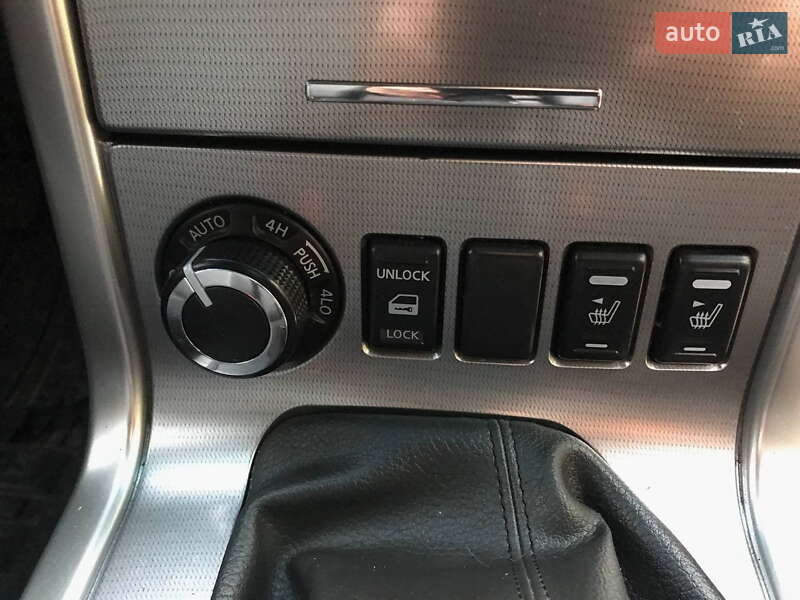 Позашляховик / Кросовер Nissan Pathfinder 2010 в Яремчі