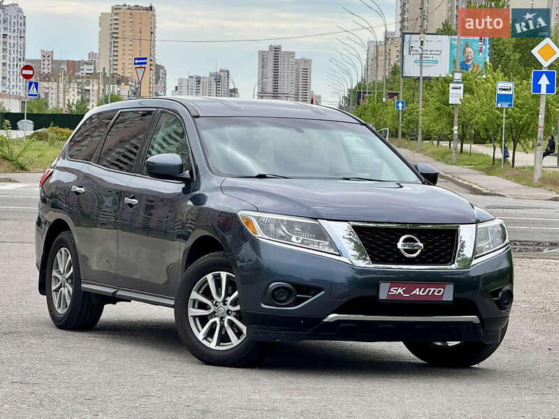 Позашляховик / Кросовер Nissan Pathfinder 2014 в Києві