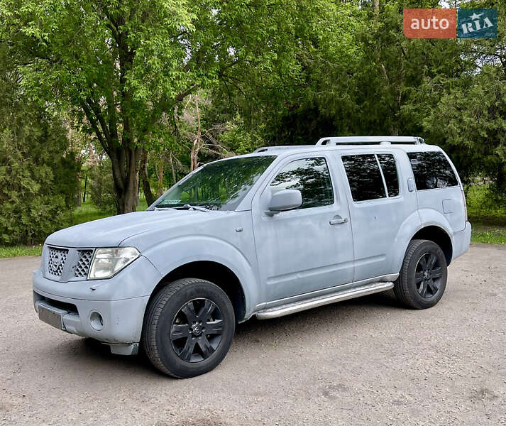 Nissan Pathfinder 2006