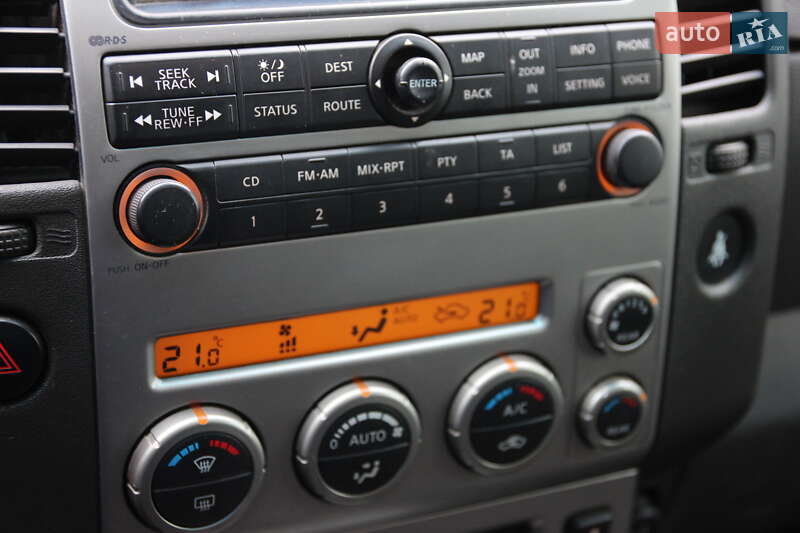 Внедорожник / Кроссовер Nissan Pathfinder 2005 в Днепре