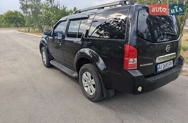 Позашляховик / Кросовер Nissan Pathfinder 2006 в Дніпрі