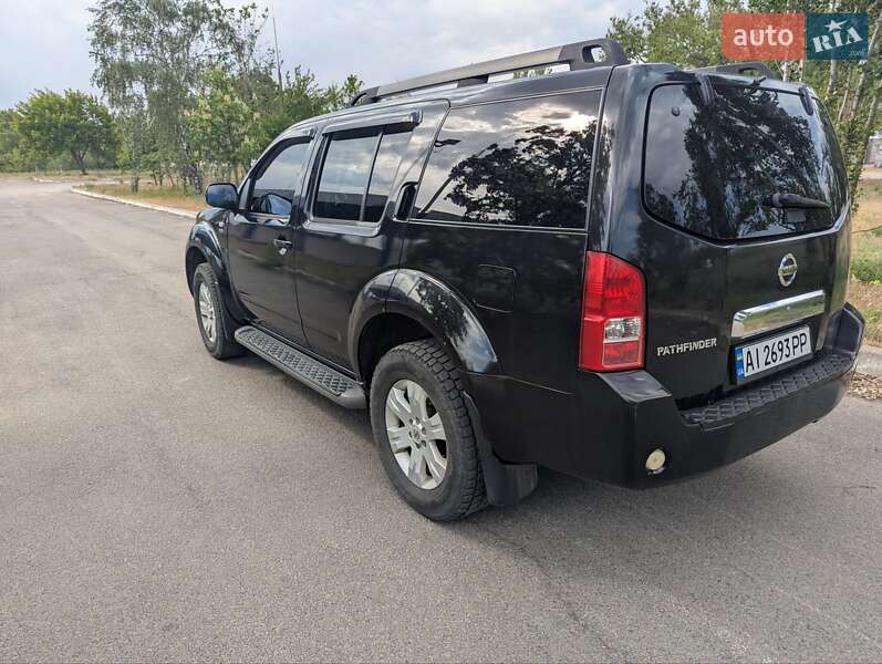 Позашляховик / Кросовер Nissan Pathfinder 2006 в Дніпрі