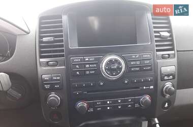 Позашляховик / Кросовер Nissan Pathfinder 2011 в 