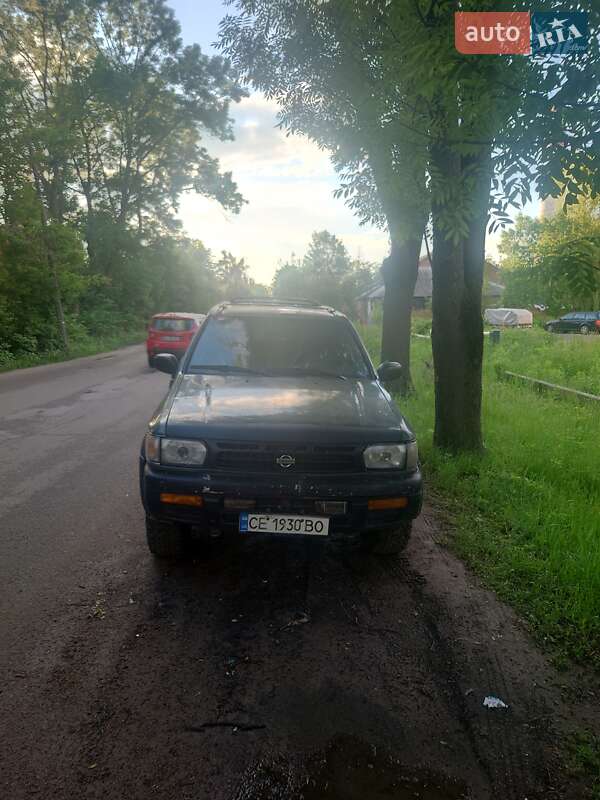 Позашляховик / Кросовер Nissan Pathfinder 1998 в 