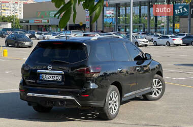 Внедорожник / Кроссовер Nissan Pathfinder 2013 в 