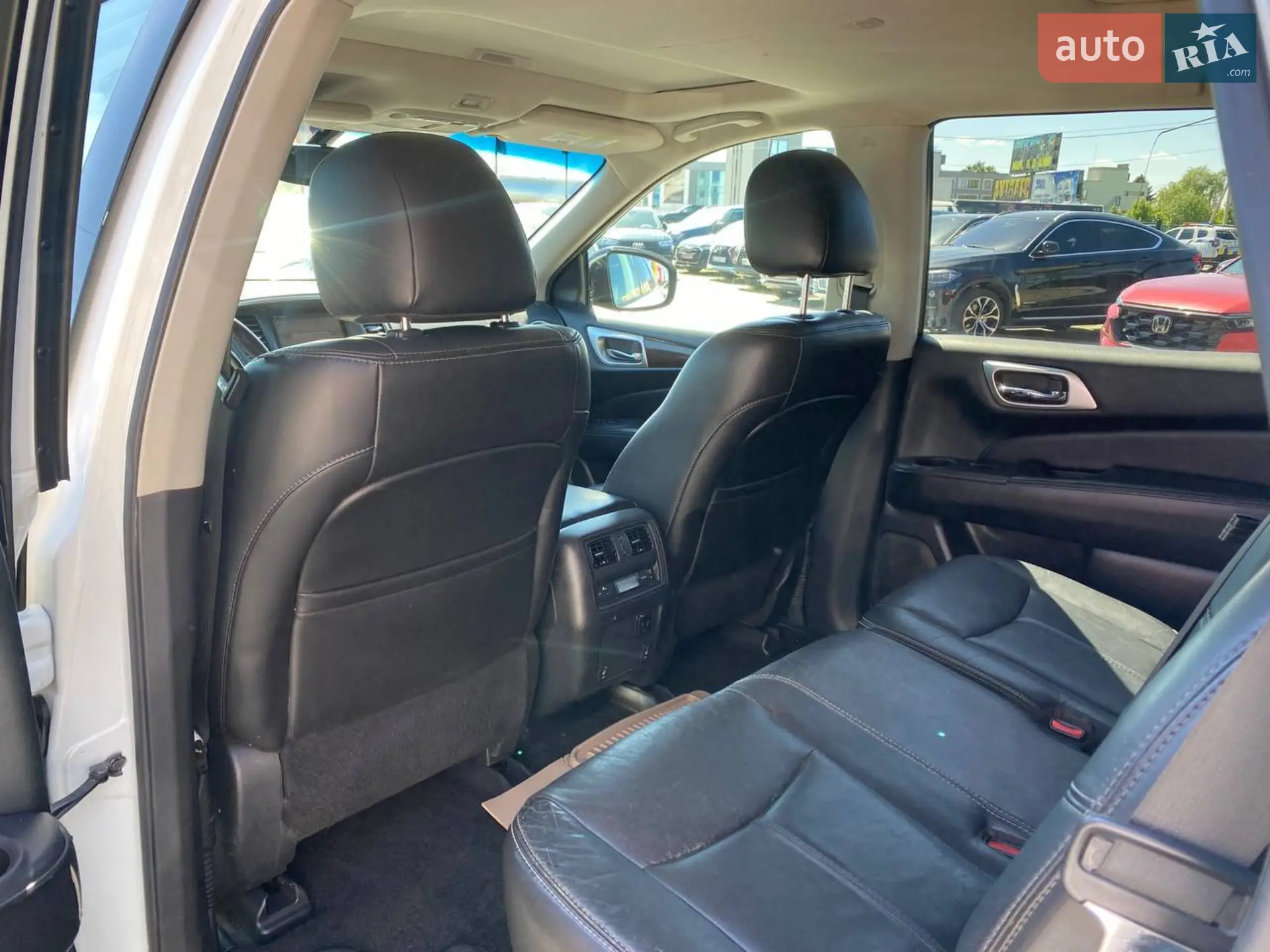 2014 Nissan Pathfinder - мініатюра 22