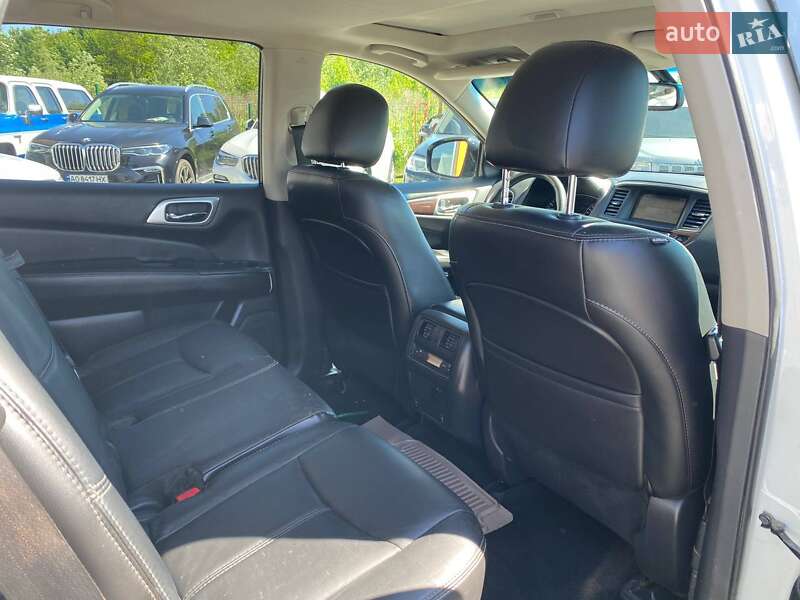 Позашляховик / Кросовер Nissan Pathfinder 2014 в Львові