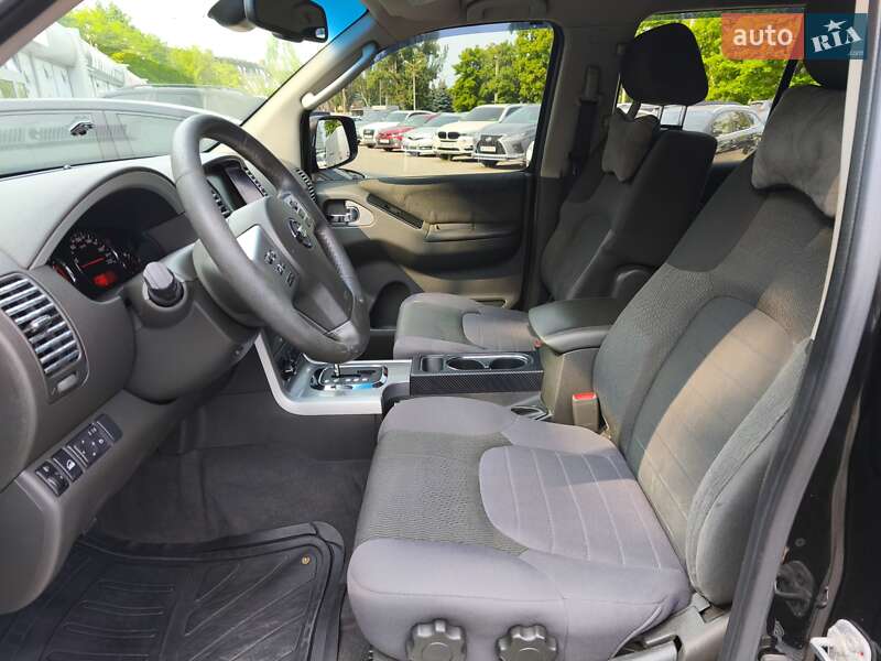 Позашляховик / Кросовер Nissan Pathfinder 2012 в Дніпрі