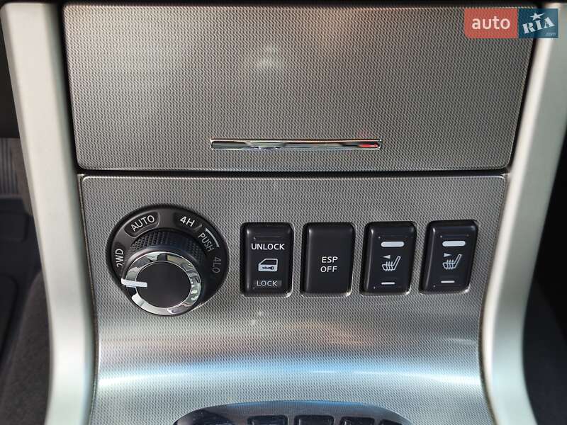 Позашляховик / Кросовер Nissan Pathfinder 2012 в Дніпрі