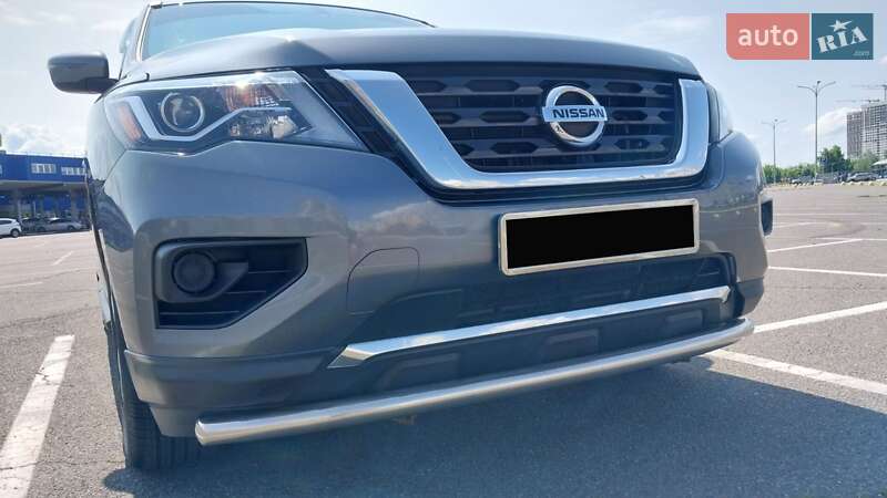 Позашляховик / Кросовер Nissan Pathfinder 2018 в Києві