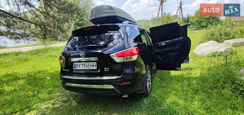 Позашляховик / Кросовер Nissan Pathfinder 2013 в Хмельницькому