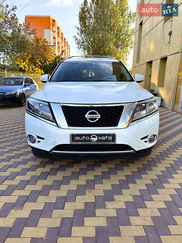 Nissan Pathfinder 2013