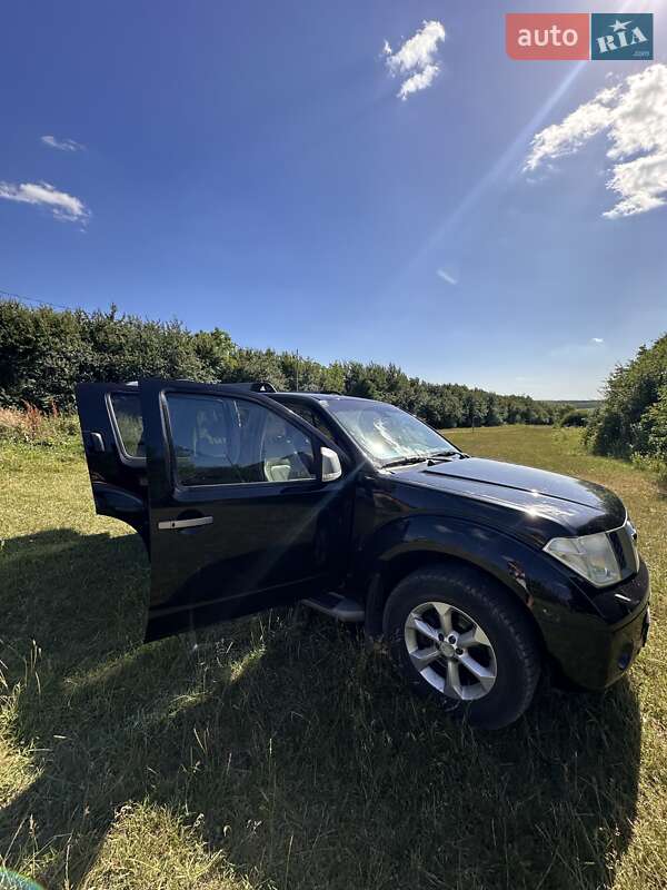 Внедорожник / Кроссовер Nissan Pathfinder 2009 в Борщеве