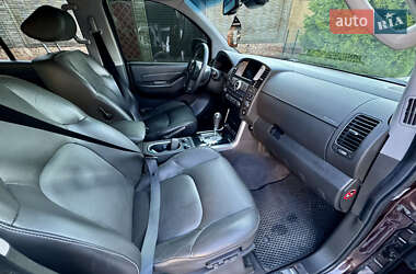 Позашляховик / Кросовер Nissan Pathfinder 2011 в 
