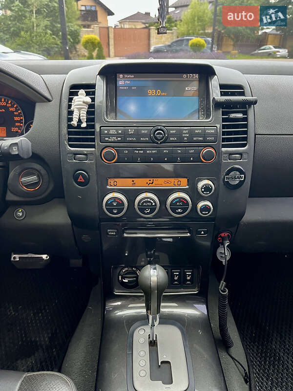 Внедорожник / Кроссовер Nissan Pathfinder 2007 в Виннице