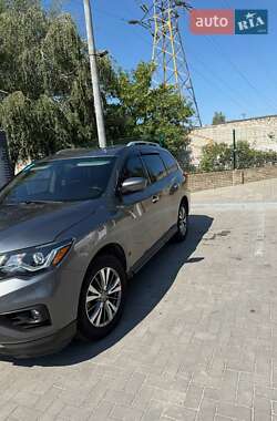 Внедорожник / Кроссовер Nissan Pathfinder 2019 в 