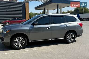Внедорожник / Кроссовер Nissan Pathfinder 2019 в 