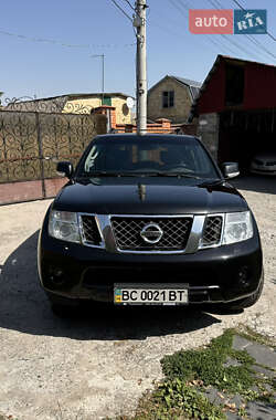 Внедорожник / Кроссовер Nissan Pathfinder 2014 в 