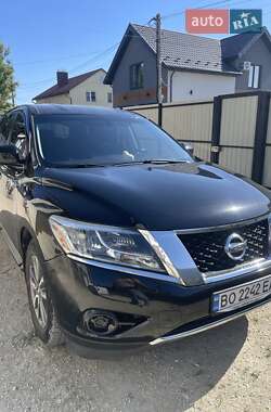 Позашляховик / Кросовер Nissan Pathfinder 2013 в Тернополі