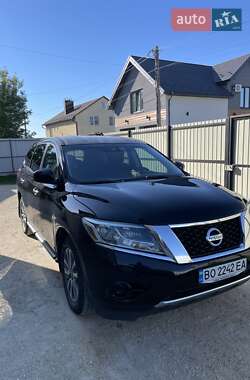 Внедорожник / Кроссовер Nissan Pathfinder 2013 в Тернополе
