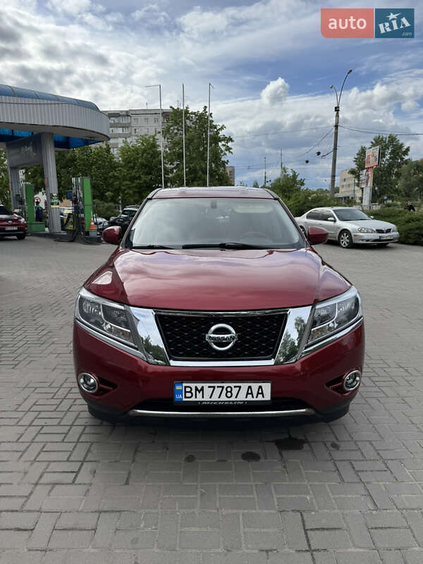 Позашляховик / Кросовер Nissan Pathfinder 2013 в Сумах